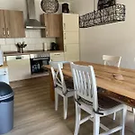 Sonnentraum - 95qm, 3 Schlafzimmer, 3 Baeder, Balkon & Bergblick *