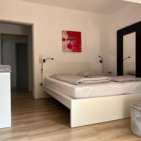 Sonnentraum - 95qm, 3 Schlafzimmer, 3 Baeder, Balkon & Bergblick Willingen (Upland)